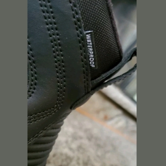 The North Face Black Chilkat Evo Waterproof boots - Picture 4 of 4